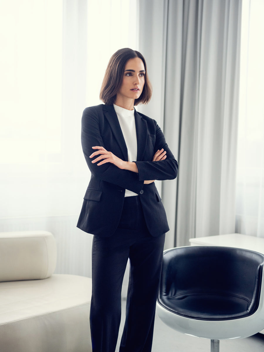 Women's Velocity Tailored Blazer Black – Ministry of Supply