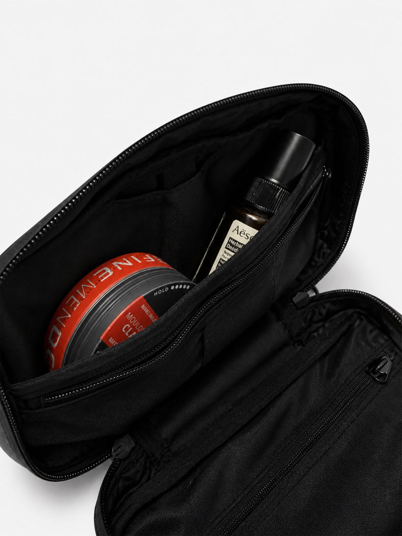 DopplerMatte Toiletry Kit
